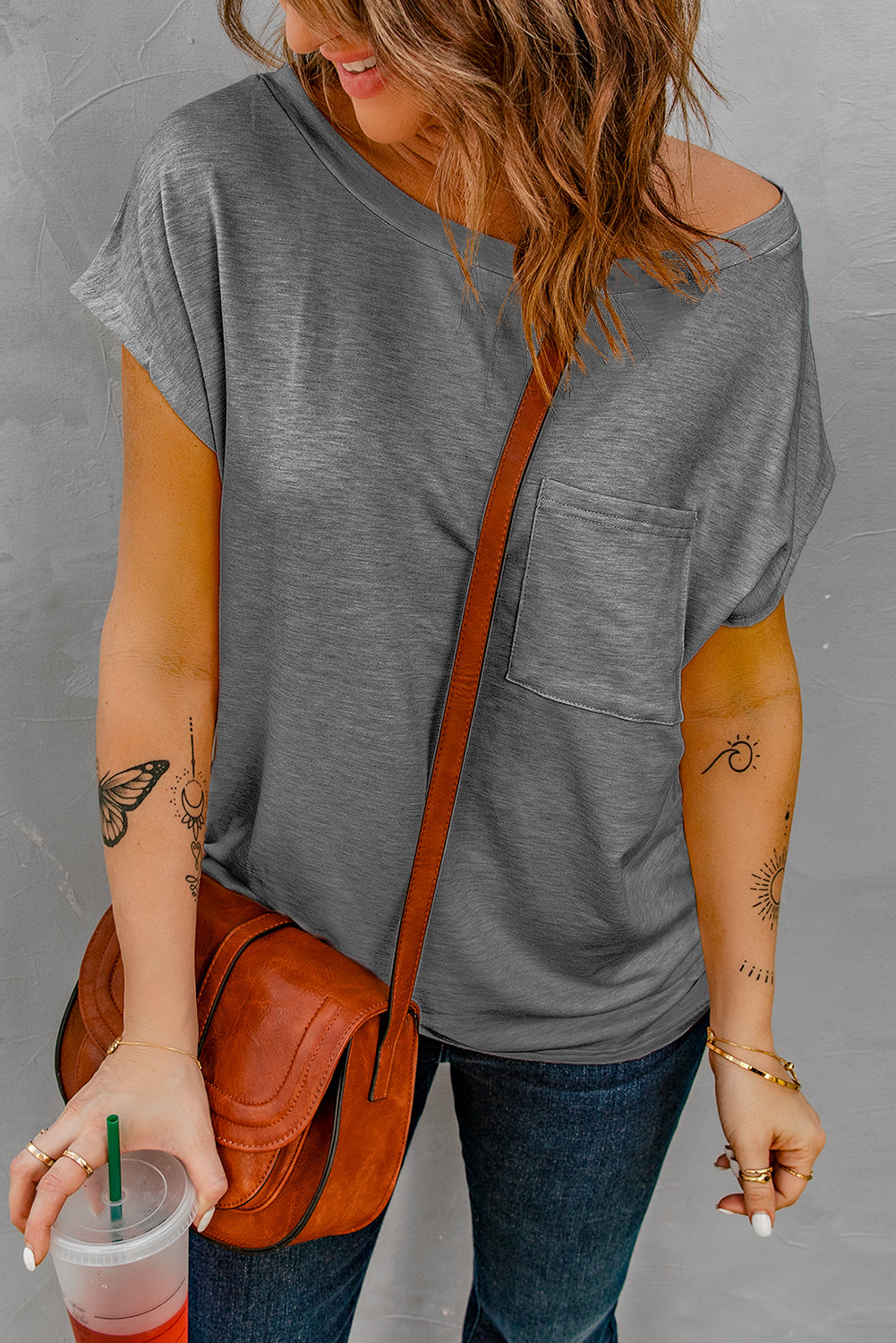 Black Short Sleeve Basic T Shirt with Patch Pocket